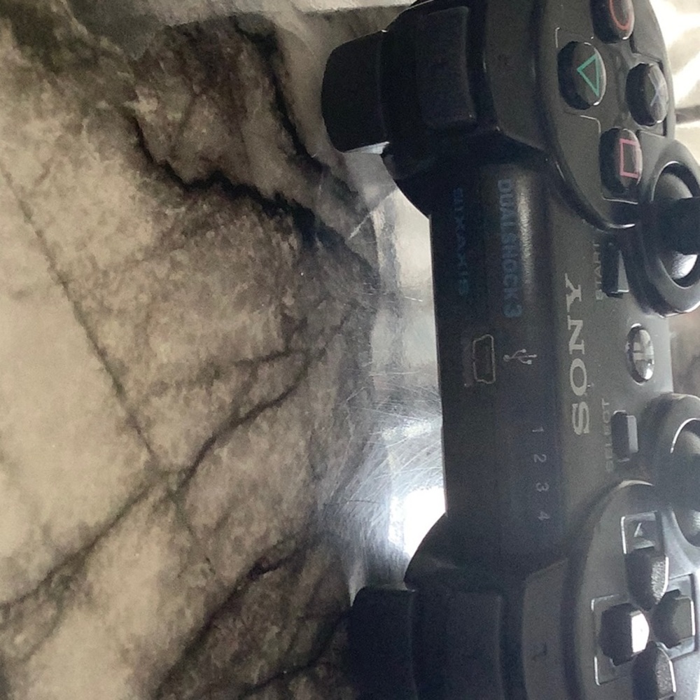 Sony ps3 - Picture 2 of 3